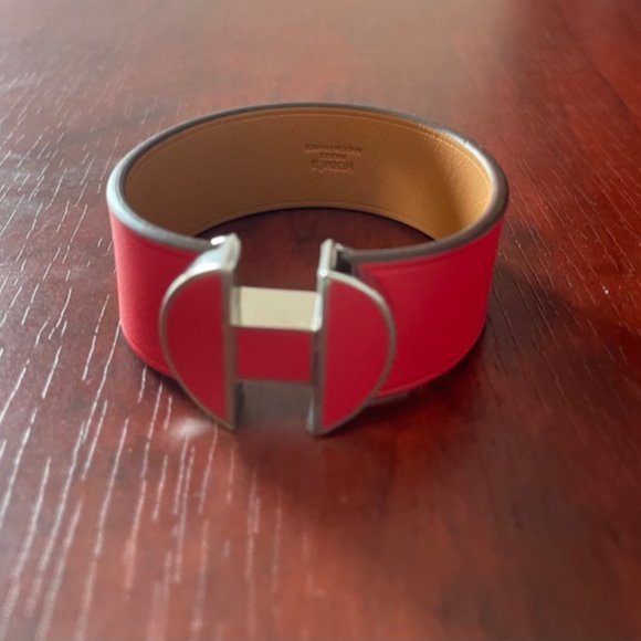 Hermes 2002 Leather Bracelet - Picture 2 of 3